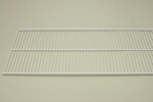 Полка проволочная 30,5*121 см, белая