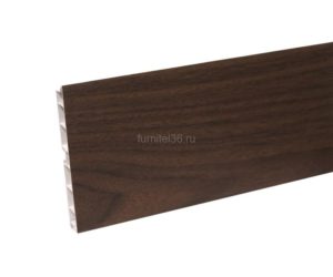 Цоколь ПВХ  Орех экко с упл. (4м*146)